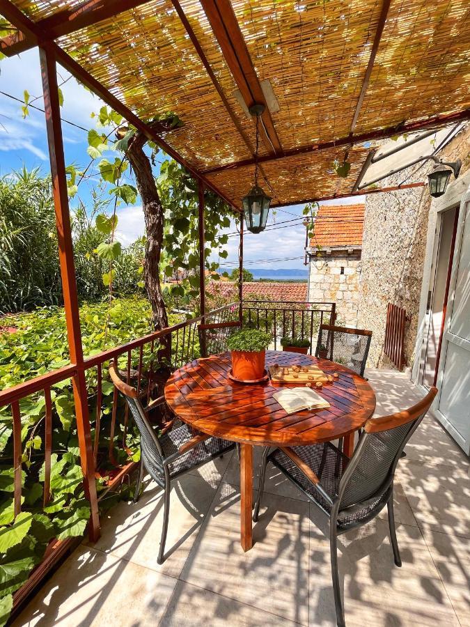 Holiday Home Skala With Hot Tub & Kala With Terrace Pitve Exterior foto